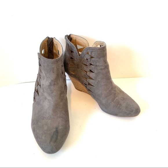 Report Shoes - REPORT Gray Wedge Cut Out Booties—SZ. 7.5-8